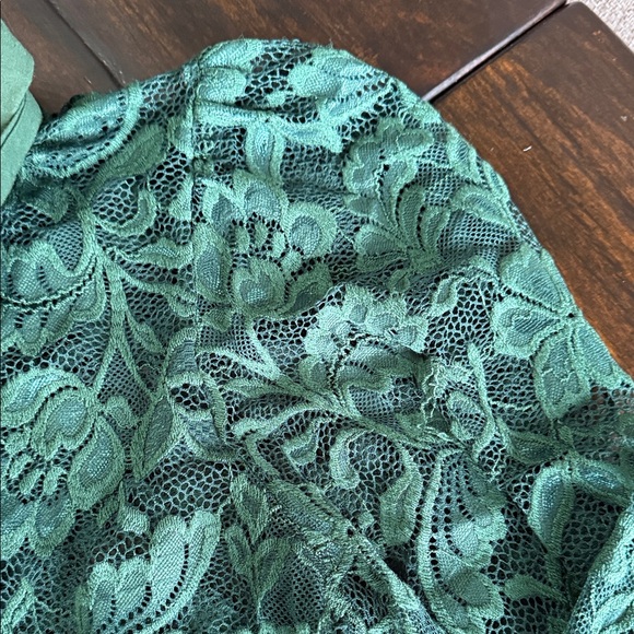 Dolan Emerald Green Lace Blouse - Picture 9 of 9